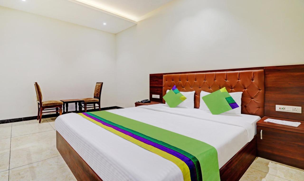 Treebo Trend Gt Palace Fatehabad Road Hotel Agra  Kültér fotó
